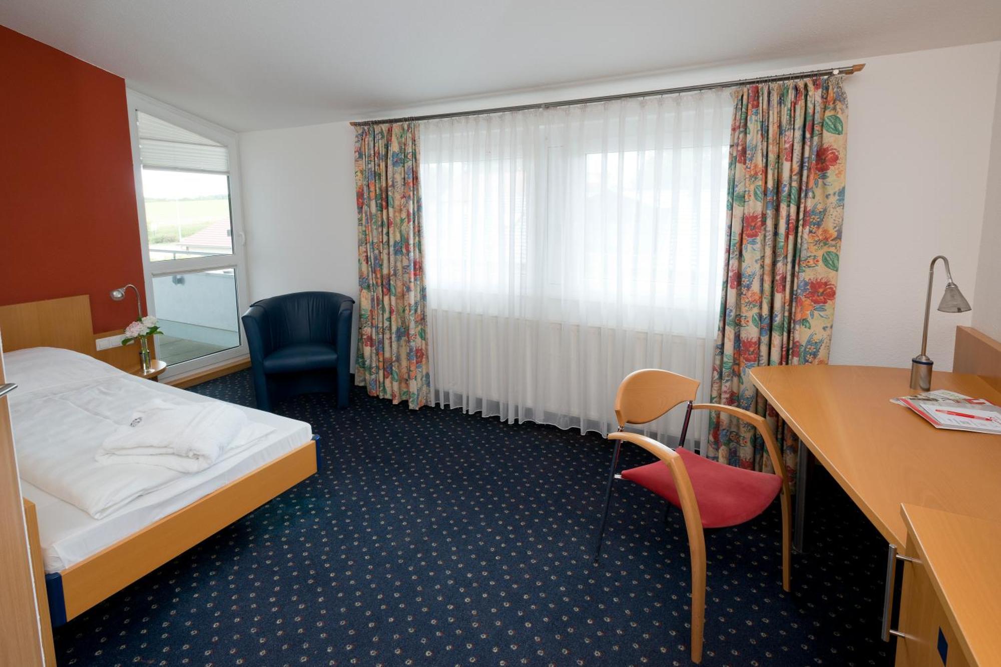 Landhotel Gasthof Krone Kupferzell Zewnętrze zdjęcie
