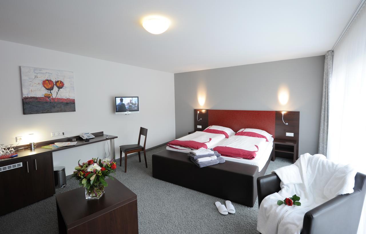 Landhotel Gasthof Krone Kupferzell Zewnętrze zdjęcie