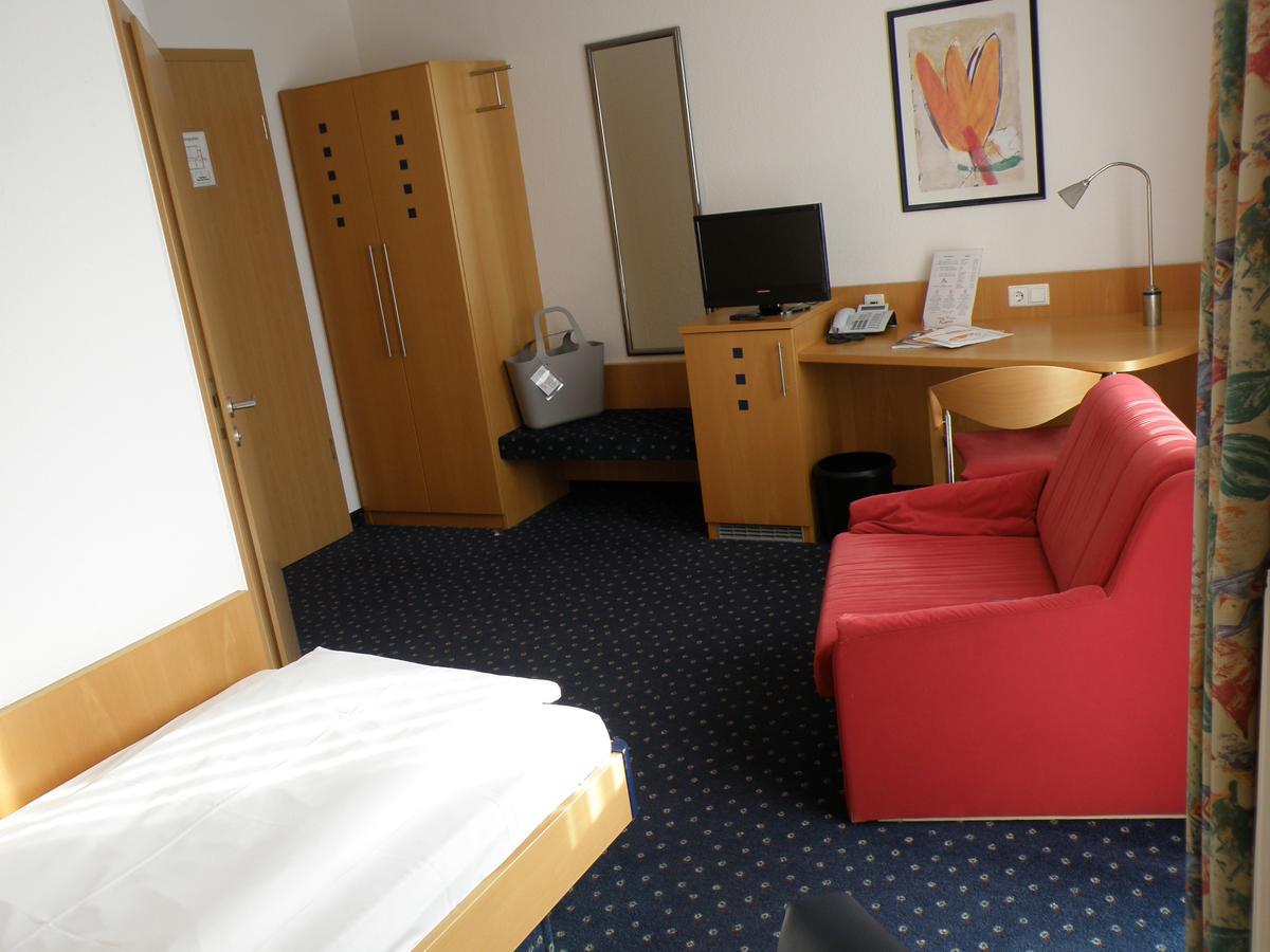 Landhotel Gasthof Krone Kupferzell Zewnętrze zdjęcie